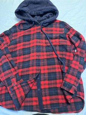 American Eagle Men’s Blue Red Plaid Flannel Jacket Medium